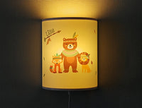 Kinderlampe LED Wandlampe Kinderzimmer Nachtlicht Schlummerlicht Name Indianer Fuchs Bär Löwe Tiere Holz Lampe  faramosa